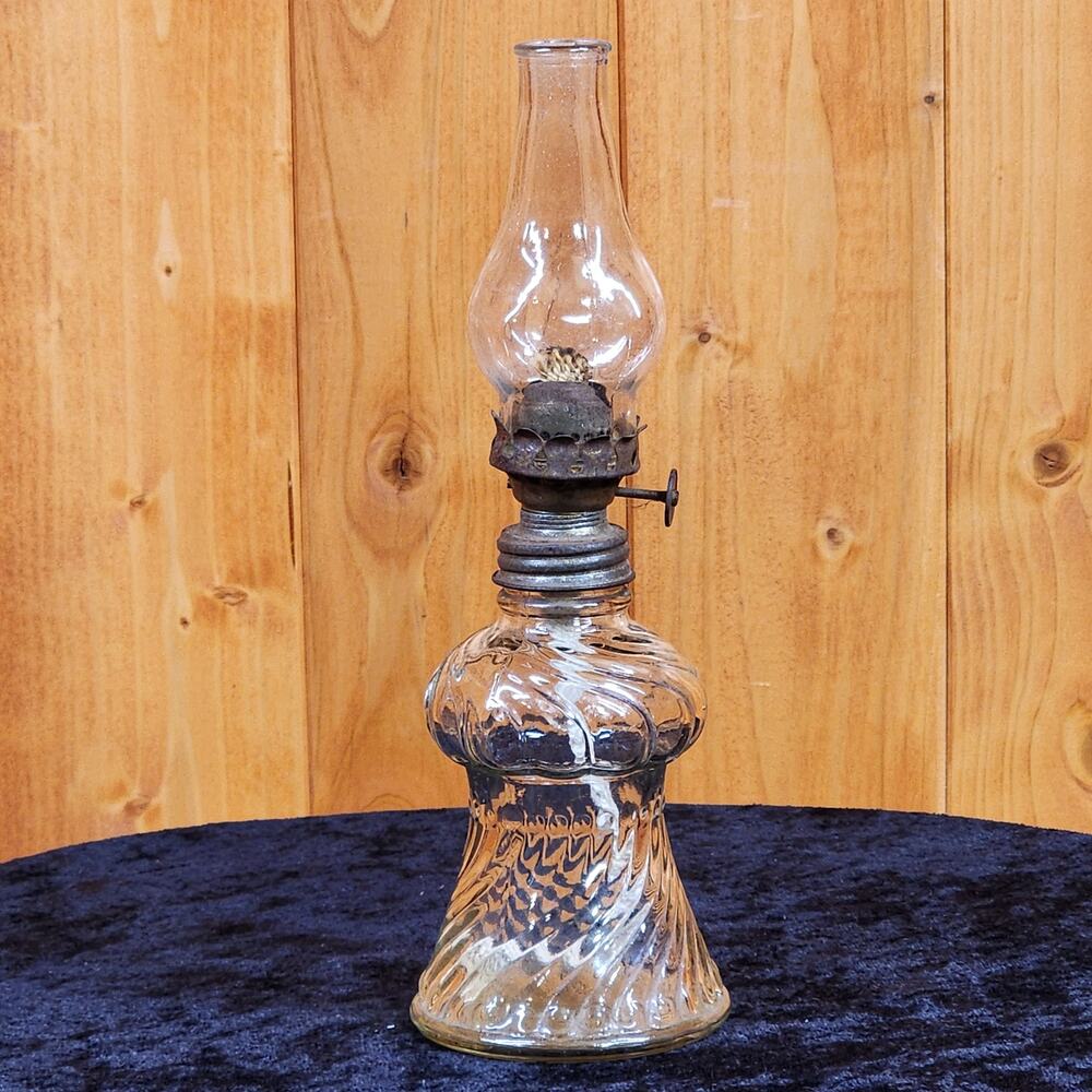 Antique Plume Atwood Mini Oil Lamp Lamp Swirl Glass Acorn Burner Victorian